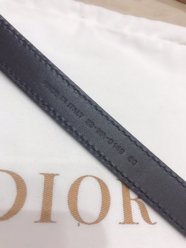 Dior專櫃新款女士腰帶 迪奧經典復古小字母牛皮腰帶  jjp1217